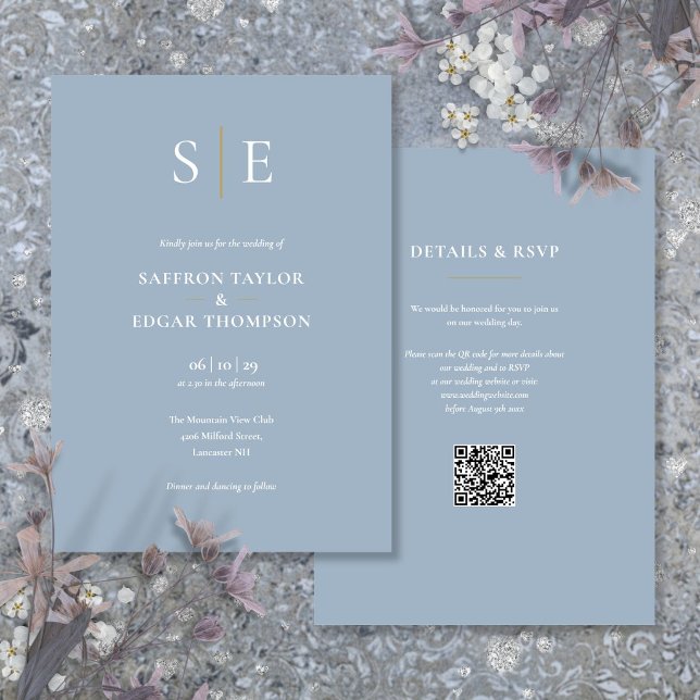 Monogram Dusty Blue QR-kod Bröllop Inbjudningar (Monogram Dusty Blue QR Code Wedding Invitation)