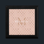 Monogram Dusty Ro Foil Guld Dots Minnesask<br><div class="desc">Modern faux ro guld-prickar mot en dammig rosa  gör en vacker design och gåva till helgdagarna.  Anpassa till att börja med monogrammet och namn till kostym på din begäran.</div>