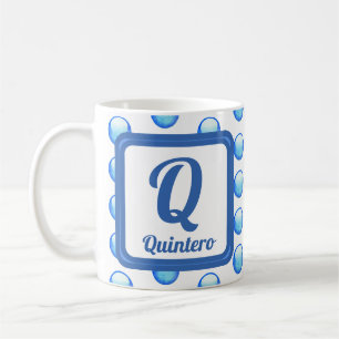 Monogram efternamn Bright Blue Polka - punkt inled Kaffemugg
