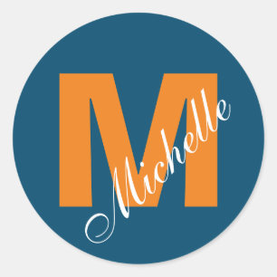 Monogram egen Namn-Orange för den första moderna o Runt Klistermärke