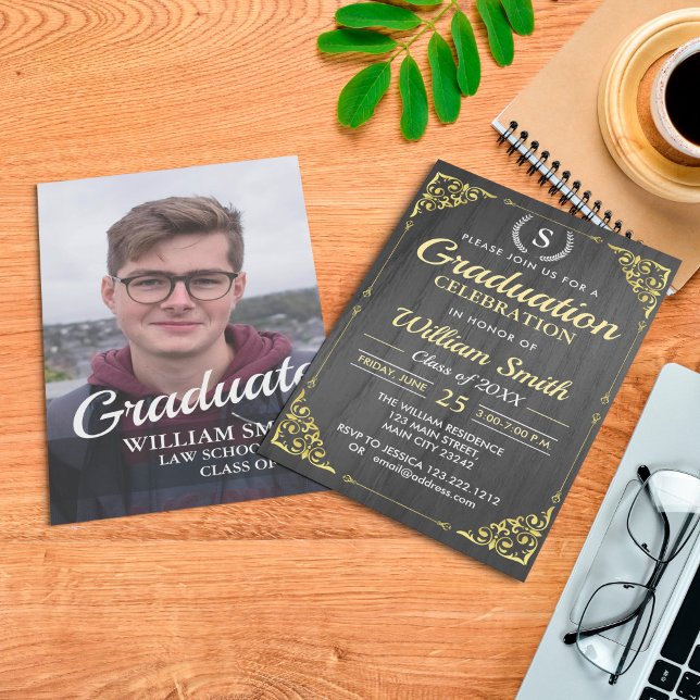 Monogram Elegant Laurel Wandean Golden Studenten Inbjudningar (Skapare uppladdad)