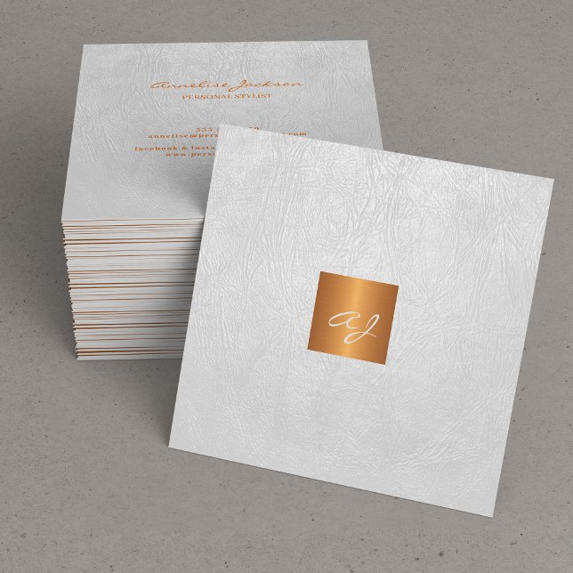Monogram elegant lyxvit läder guld koppar fyrkantigt visitkort (Skapare uppladdad)