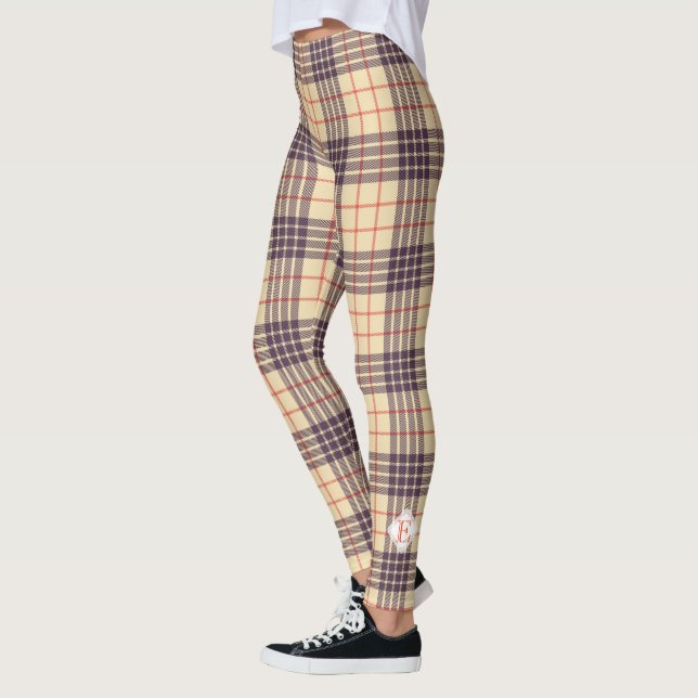 Monogram, elegant Scottish klan beige plaid tartan Leggings (Vänster)