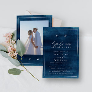 Monogram Elopement Bröllop i marin blå Elegant Inbjudningar