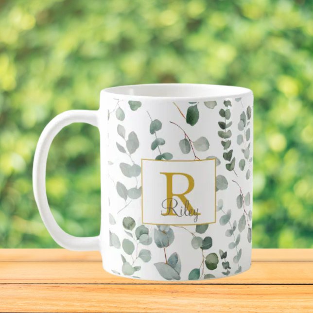 Monogram Eucalyptus Mönster Kaffemugg (Close up, On the table)