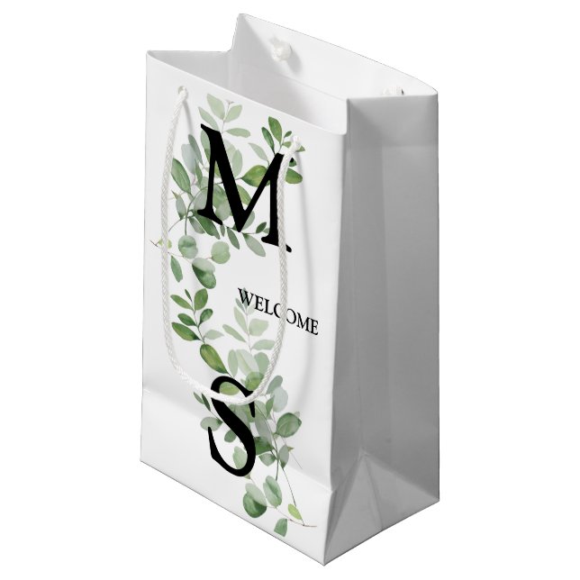 Monogram Eucalyptus Wedding Favor Gift-säck (Framsidan Vinklad)