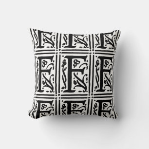 Monogram F Initial Black and White Blommönster Kudde