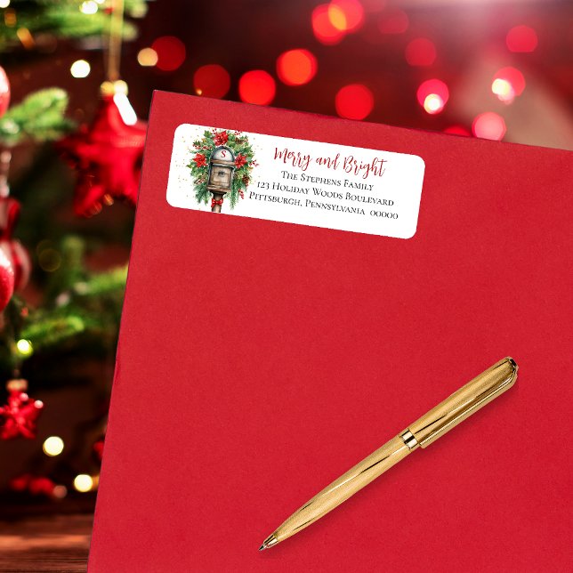 Monogram för Blommigt av julstämning och Bright po Returadress Etikett (Elegant Christmas "Merry and Bright" Mailbox Poinsettia Floral Return Address Label)