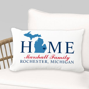 Monogram för familjen Michigan Home Red och Blue A Lumbarkudde
