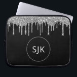 Monogram för Faux Silver-Glitter-Gnistran Laptop Fodral<br><div class="desc">Silver och Black Faux Dripping Glitter och Gnistra Elegant Monogrammed Initialer Fodral. Fodral kan anpassas så att det omfattar ditt första och första namn.</div>