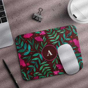 Monogram för magenta och grönt i mjöliga trädgårda musmatta