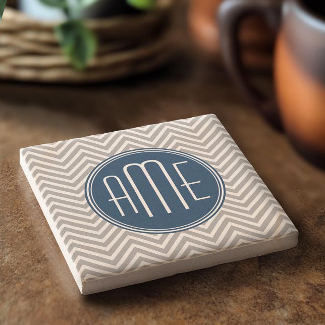 Monogram för marin och Grått Chevron Mönster Anpas Underlägg Sten (Custom Stone Coaster)