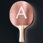 Monogram för metallisk olja från  Rosa ros Guld Pingisracket<br><div class="desc">Rosa ros Faux Metallic Foil Elegant Monogram Ping Pong Paddle. Den här engrammade Ping Paddle kan anpassas så att den omfattar ditt första och första namn och gör en underbar gigantisk födelsedag eller bröllop-bachelorette-partigåva.</div>