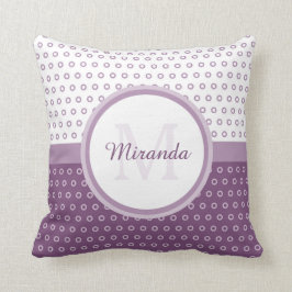 Monogram för modlila- och vitpolka dots med namn kudde