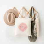 Monogram för Personlig av ljus rosa Anpassningsbar Tygkasse<br><div class="desc">Cute Girly Modern Tote Bag med Anpassningsbar Personlig Namn och Initial Monogram i Vintagen Marocko Quatrefoil Klöver Shape Ram Gräns</div>