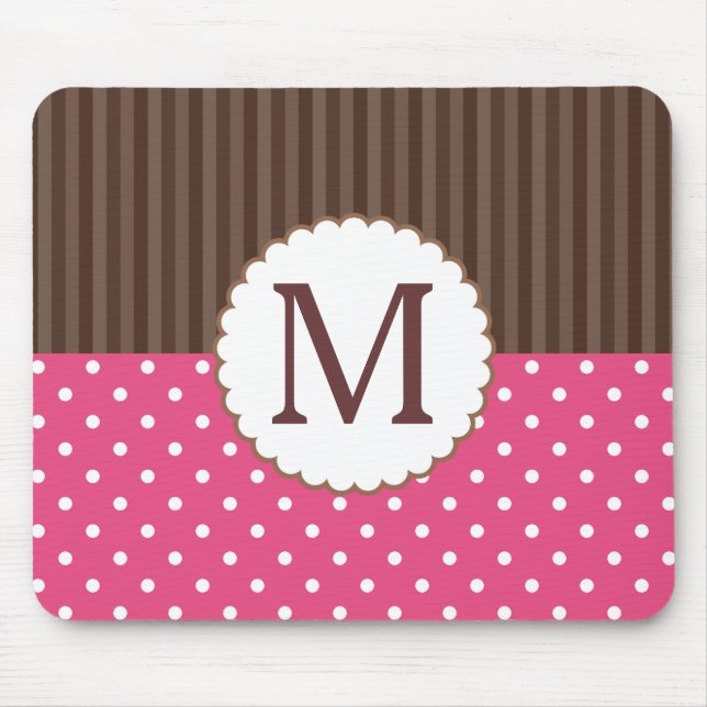 Monogram för rosa- och bruntpolka dotsrandar musmatta (Framsidan)