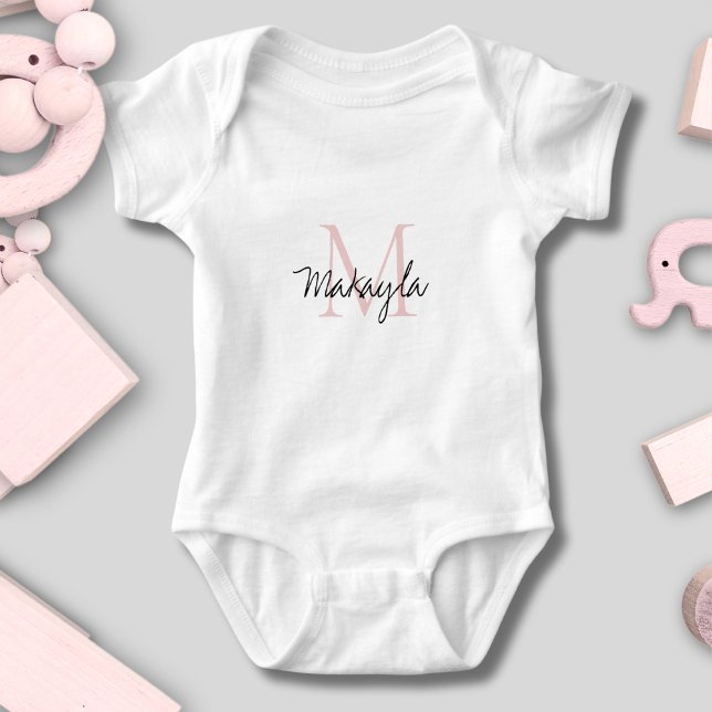 Monogram för  Rosa T Shirt (Skapare uppladdad)