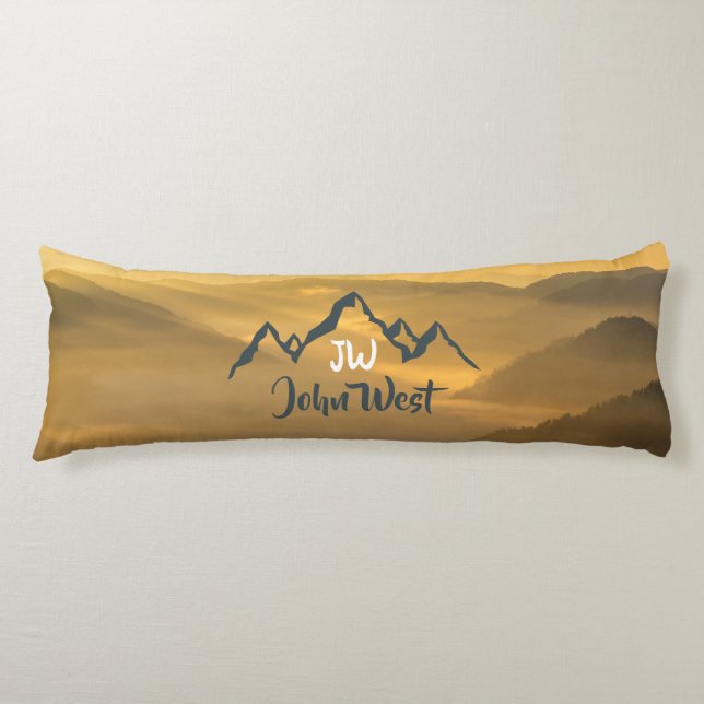 Monogram för solupphöjda bergsområden i guld kroppskudde (Framsidan)