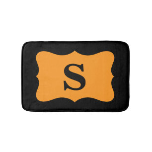 Monogram för svart Orange - initialt hemdekorativt Badrumsmatta