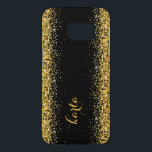 Monogram för Svarta havet och Guld Glitter Struktu Galaxy S5 Skal<br><div class="desc">Elegantens svarta bakgrund med konetti stil guld glitter på lämnat och höger. Anpassade monogram.</div>