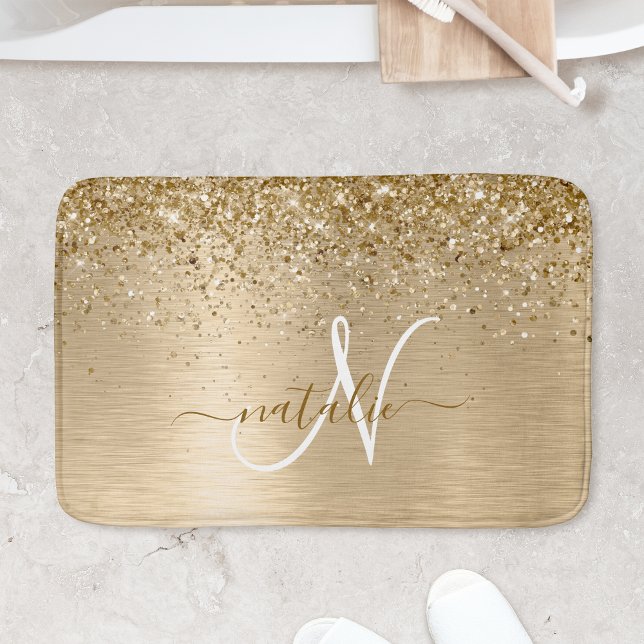 Monogram för utskrift av Guld Brushed Metall Glitt Badrumsmatta (A glamorous gold brushed metal glitter bath mat with your name and monogram)