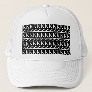 Monogram - första Brev K, välj bakgrund Färg Keps