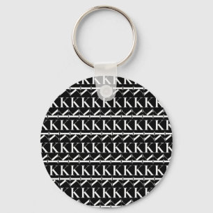 Monogram - första Brev K, välj bakgrund Färg Nyckelring