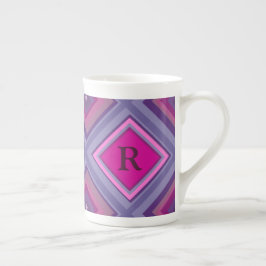 Monogram Första Lilan Rosa Diamond Mönster Lagrar Benporslin Mugg