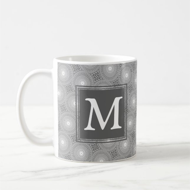 Monogram grått circles mönster kaffemugg (Vänster)