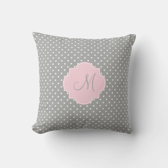 Monogram Grått, vit och pastel Rosa Polka punkt Utomhuskudde (Framsida)