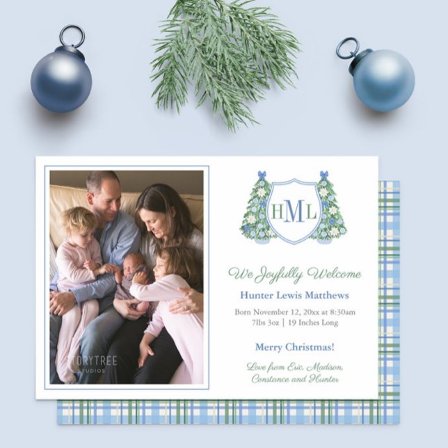 Monogram Grön Blå Högtider Foto Baby Pojke Födelse Meddelande (Preppy Christmas Monogram photo birth announcement cards for baby boy in light blue and green)
