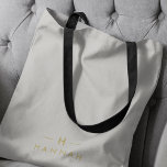 Monogram Guld Grått | Modern Elegant med minimalis Tygkasse<br><div class="desc">En enkel anpassningsbar i snyggt i ett modernt,  minimalistiskt typografi i guld på elegantens minimalistiska bakgrund av mjukt taupe grått. Monogrammet initialer och namn kan enkelt vara personlig tillsammans med funktionslinjen för att göra en så unik utformning som du är! Perfekten har skräddarsytt gåva eller tillbehör till tillfälle.</div>