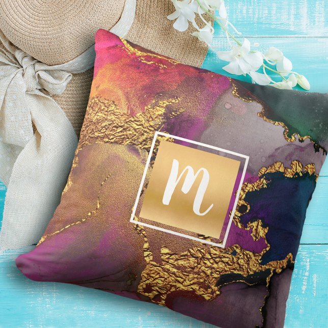 Monogram guld lila grönt blue marble water color kudde (Skapare uppladdad)