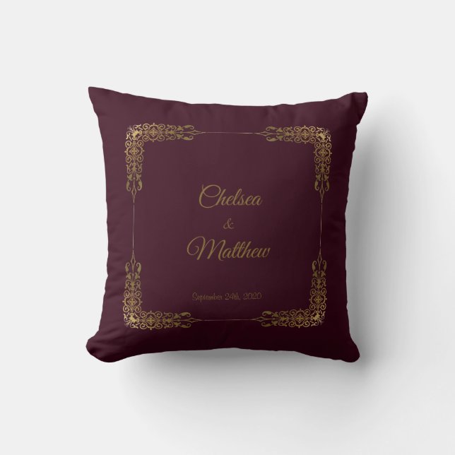 Monogram Guld och Burgundy Snöre Bröllop Pillow Kudde (Framsida)
