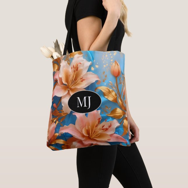 Monogram Guld Rosa Lily vid Himlar Blue Silke Tote Tygkasse (Närbild)