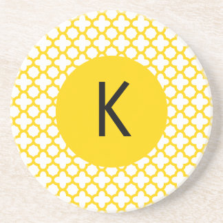 Monogram Gult Quatrefoil Mönster Underlägg