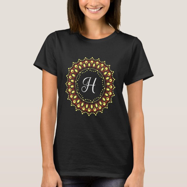 Monogram H Initial Mandala Inspired Design T Shirt (Framsida)