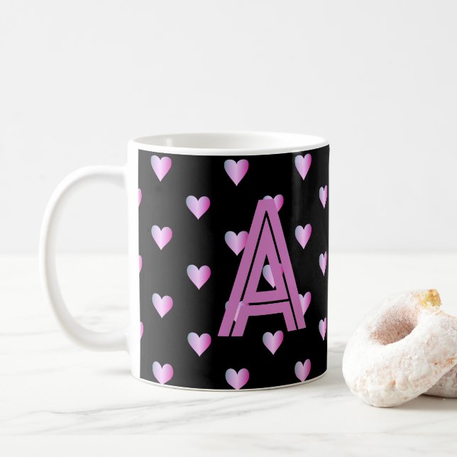 Monogram Hearts Black Lila Kaffemugg (Med munk)