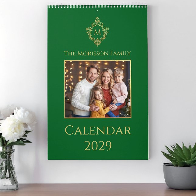 Monogram i Krämgrön Guld Familj Foto Elegant Kalender (Skapare uppladdad)