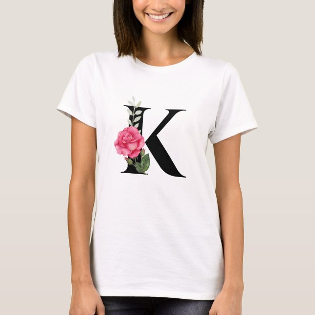 Monogram Initial Brev K i Svarta med Rosa ros T Shirt (Framsida)