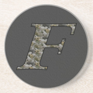 Monogram initial F Hortensia Blommig Underlägg Sandsten