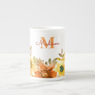 Monogram Initial Namn Orange Akvarell Blommig Benporslin Mugg