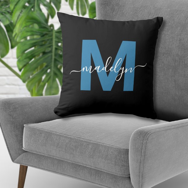 Monogram Initial Namnskrift Blå Kudde (Monogram Initial Name Script Blue Throw Pillow)