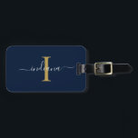 Monogram Initial Script Namn Returadress Bagagebricka<br><div class="desc">Skapa helt och hållet den egna anpassningsbar- och personligen Monogram Initial Script Namn Returadress Black Luggage Tag genom att klicka på knappen "Anpassa". Med användan "Anpassa" kan du ändra ordning på och formatera stil och textplacering. Kan lätt användas för andra speciella händelser som årsdagar, babydusch, födelsedagsfest, nyfödd bebis, värdgåvor för...</div>
