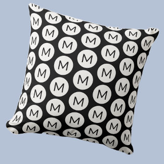 Monogram initial spot Mönster Personlig Black Kudde