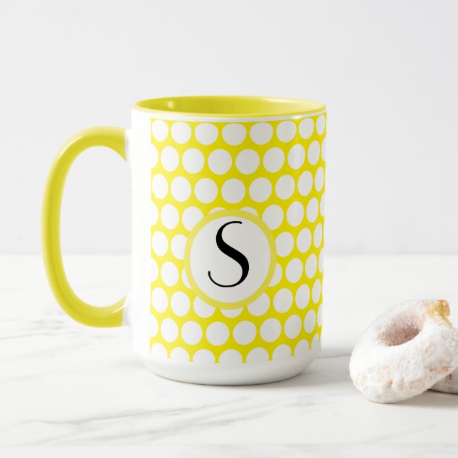 Monogram initial strålglans gul vit prickar mugg (Med munk)