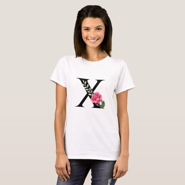 Monogram initialbokstav X i svart med rosa ros T Shirt (Hel framsida)
