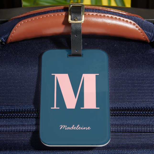 Monogram Initialt Modern Blue Rosa Minimal Namn Bagagebricka (Framsida Insitu 2)