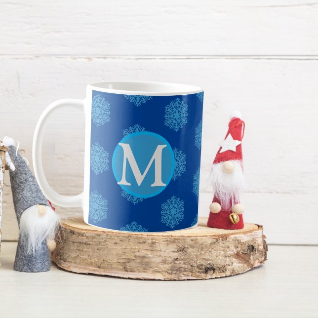 Monogram Inledande ’M’ Blue Snöflingor Coffee Mugg (Single "M" Initial Blue Snowflake Coffee Mug)