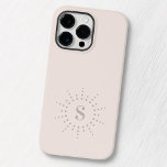 Monogram inledande rosa från radialsolnedgången<br><div class="desc">Elegant iphone case med din monograminledning inuti en gräns av radiella punkter som liknar sol. Mycket ljust brun på muterad rosa. Färg kan anpassas med designen verktyg.</div>